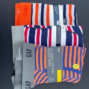 Gap Men’s small boxer briefs  A1